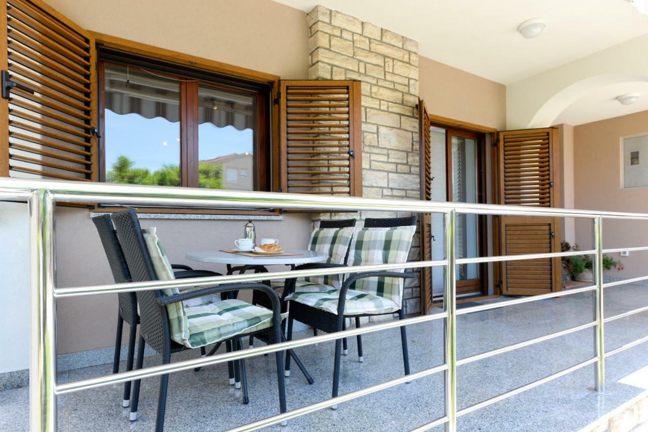Apartmani Bosa Zadar Bagian luar foto