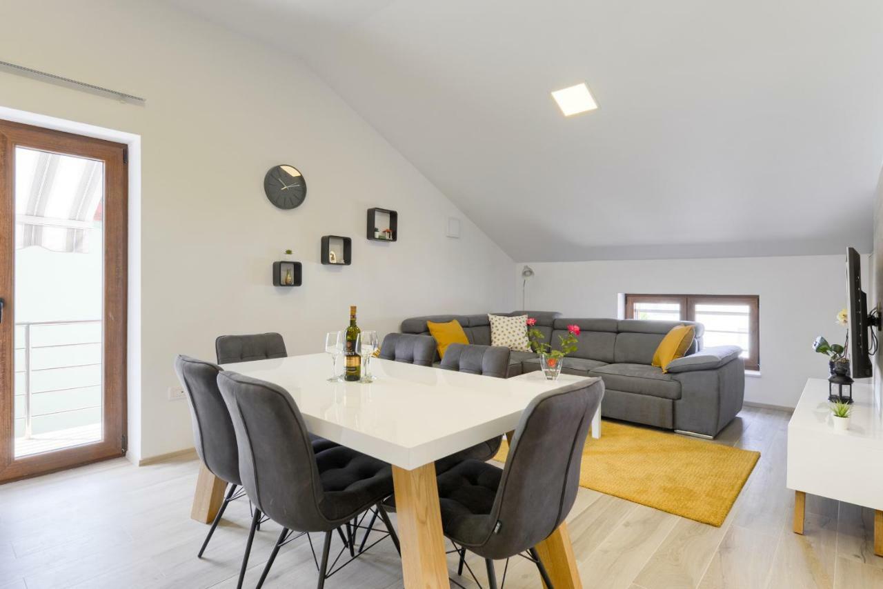 Apartmani Bosa Zadar Bagian luar foto